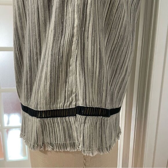 DRA/Anthropologie Los Angeles Cropped Off The Shoulder Fringe Top Sz-S - Picture 5 of 9